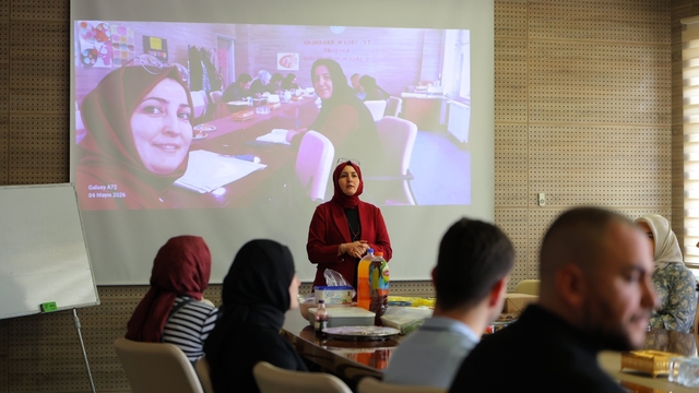 Bayburt'ta sağlık çalışanlarına anne sağlığı ve aile planlaması eğitimi verildi