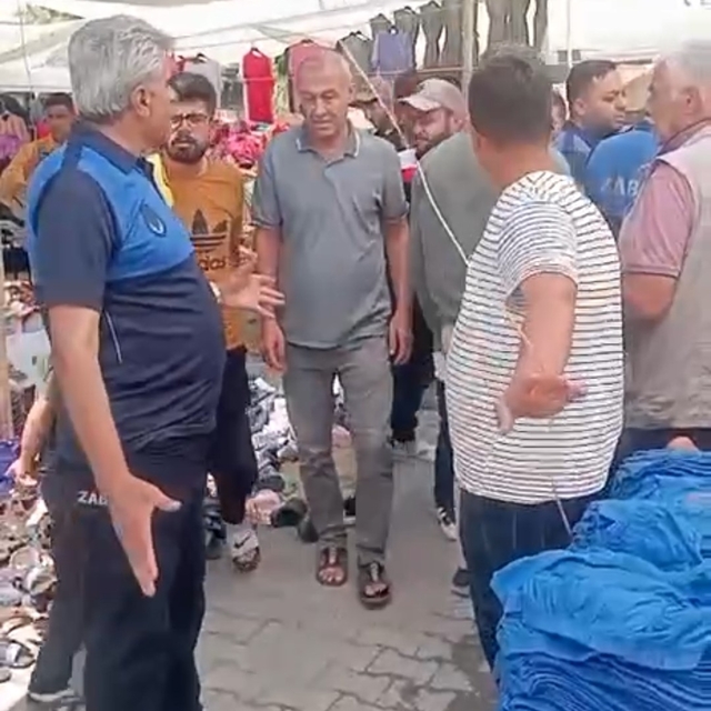 Ceylanpınar zabıtasından tepki çeken davranış
Zabıta memuru esnafa, "Burada...