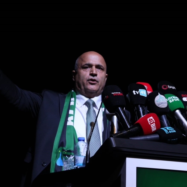 Kocaelispor'da Recep Durul yeniden başkan seçildi
Kocaelispor Başkanı Recep...