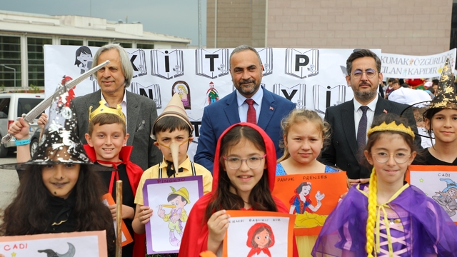 "III. Çocuk Kütüphaneleri Şenliği" BARÜ'de gerçekleştirildi