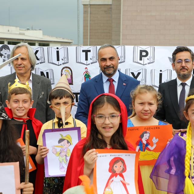 "III. Çocuk Kütüphaneleri Şenliği" BARÜ'de gerçekleştirildi