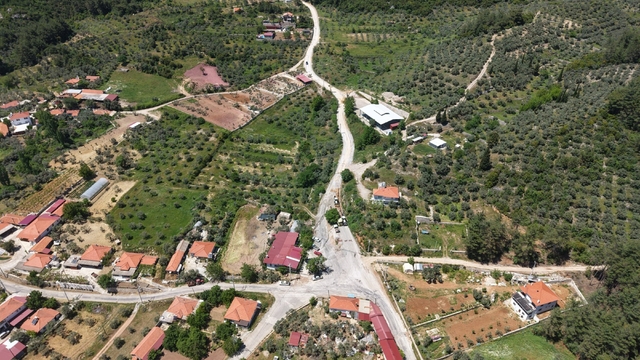 Ula Kızılağaç ile Menteşe Yenice Mahalleleri arasındaki içme suyu altyapısı yenileniyor