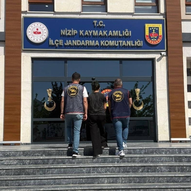 Kesinleşmiş 15 yıl cezayla aranan şahıs yakalandı