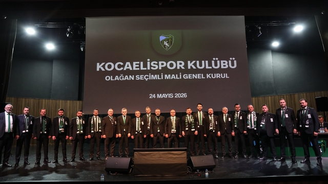 Kocaelispor'un yönetiminde 7 isim değişti
Recep Durul yönetim kurulunun yüzde 35'ini yeniledi
