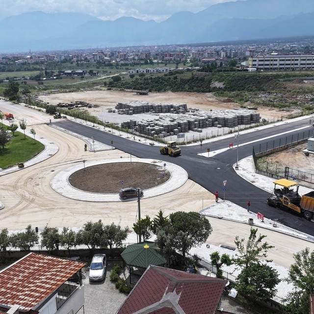 Denizli'de üst yapı çalışmaları devam ediyor
Denizli Büyükşehir'den Kaynarc...