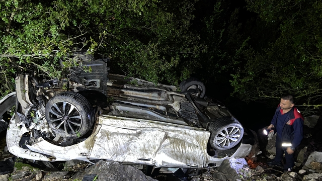 Osmaniye'de otomobilin şarampole devrilmesi sonucu 4 kişi yaralandı