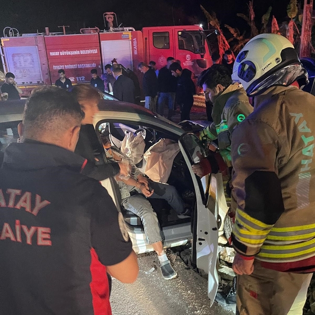 Samandağ'da trafik kazası : 6 yaralı
