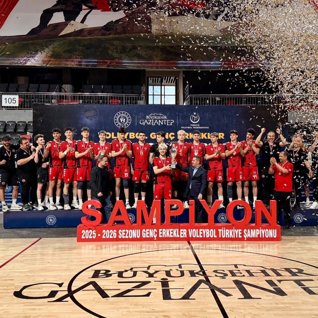 Milletvekili Bozgeyik: "Gaziantep'i Sporun Merkezi Yapma Sözümüzü Eser Siya...