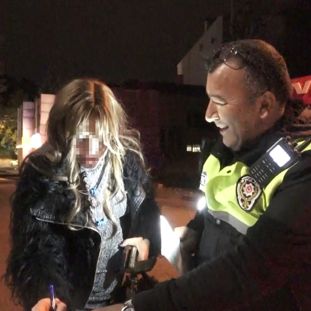 Yediği para cezasını az buldu, diğer cezaları duyunca 'oha' dedi
Alkollü ka...