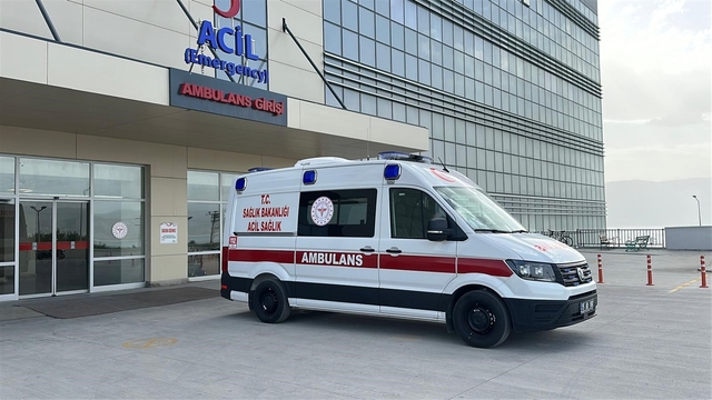 Burdur'da tartıştığı eski eşini tabancayla vurarak yaraladı
Olayı gerçekleştirdikten sonra kaçan eski kocanın yakalanması için çalışma başlatıldı
