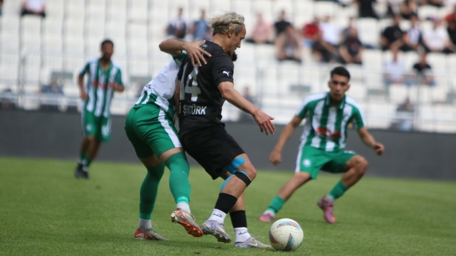 Manisaspor BAL'da kaldı