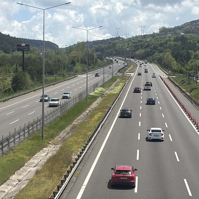 Bolu geçişinde bayram trafiği akıcı seyrediyor