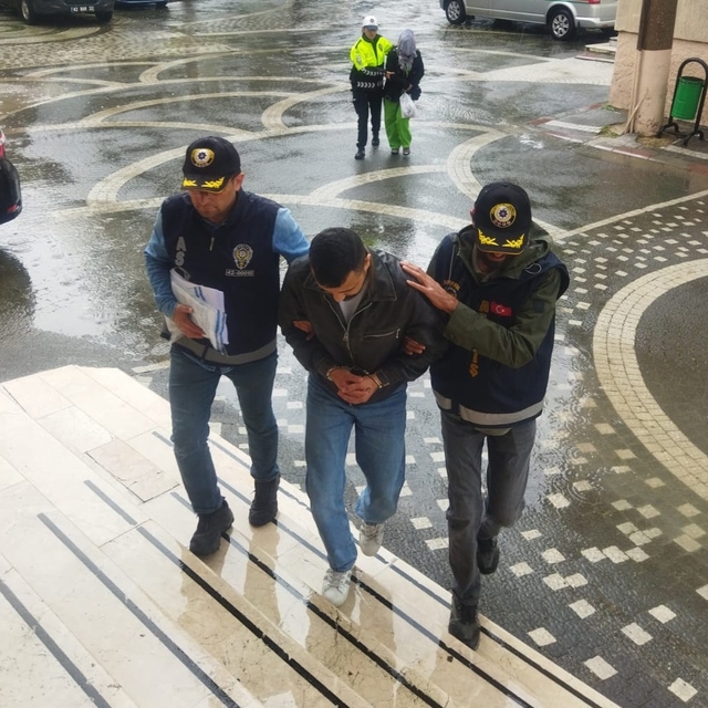 Akşehir polisi kaçakçılara göz açtırmıyor