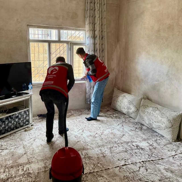 Mardin Büyükşehir Belediyesinden yaşlı vatandaşlara bayram öncesi destek