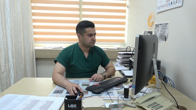 Siirt'te böbrek taşı hastasına 'nokta atışı' müdahale
Hasta 2 günde sağlığına kavuştu