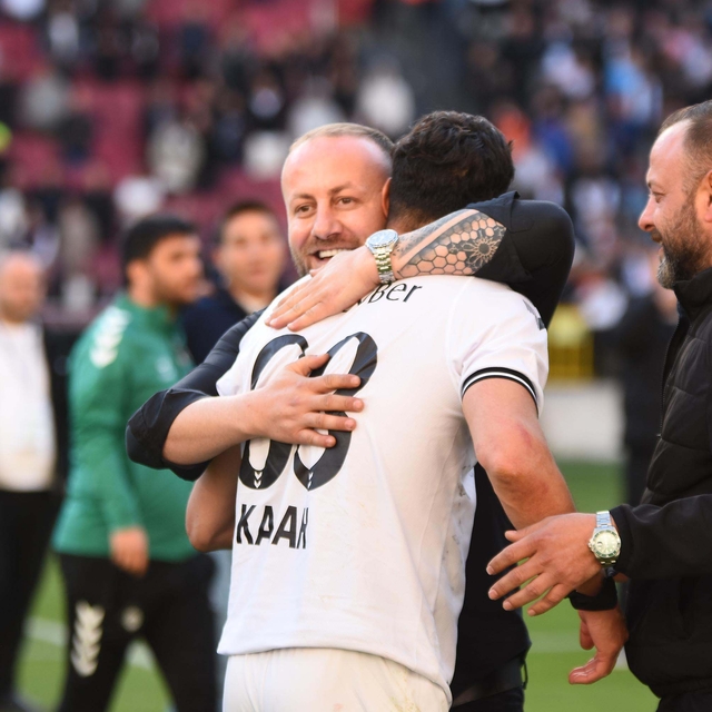 Altay'da Sinan Kanlı kolları sıvadı