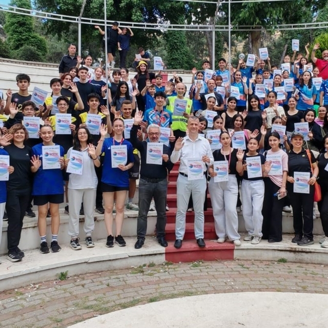 Aydın'da oryantiring heyecanı Pınarbaşı'nda yaşandı