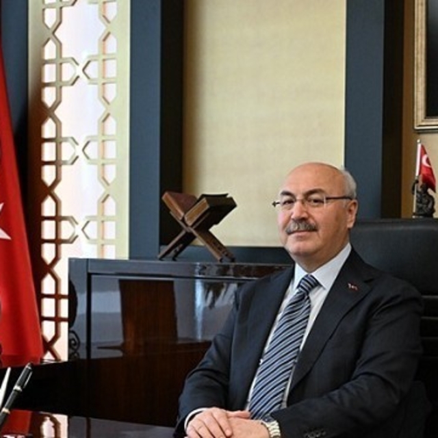 Vali Köşger: "Bayramlar, gönüller arasında muhabbet köprüleri kurar"