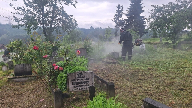 Boğaziçi'nde bayram temizliği