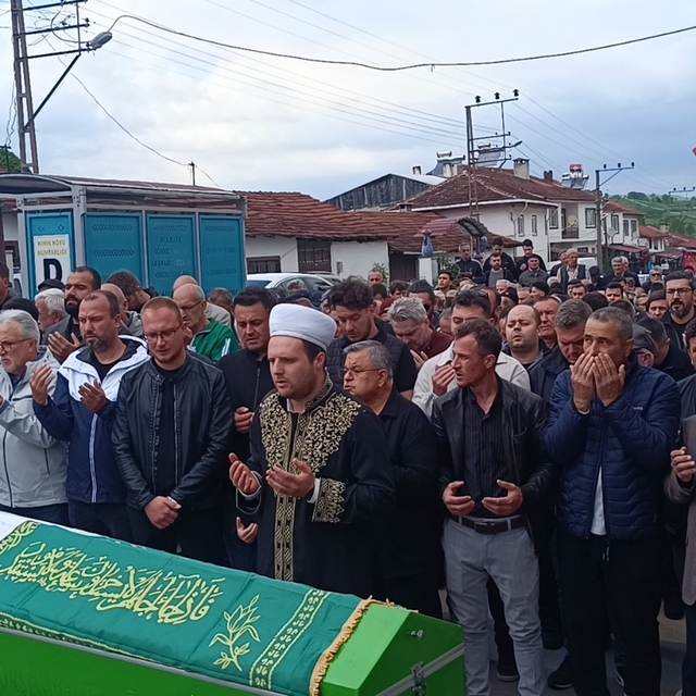 Bilecik siyasetinin unutulmaz isimlerinden Nazmi Ceyhan son yolculuğuna uğu...