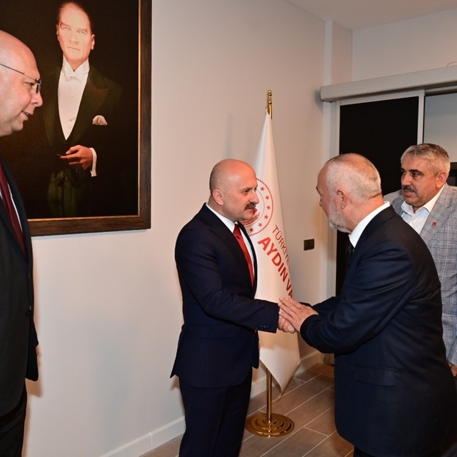 Aydın protokolü bayramlaştı