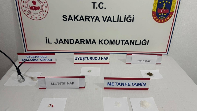 Sakarya'da uyuşturucu operasyonunda 2 zanlı tutuklandı
