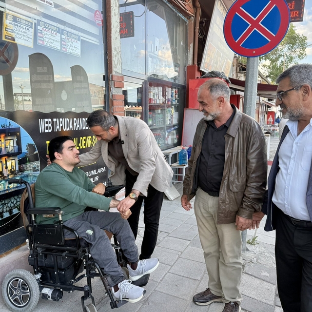 Akçadağ Belediye Başkanı Ulutaş'tan bayram öncesi esnaf ziyareti