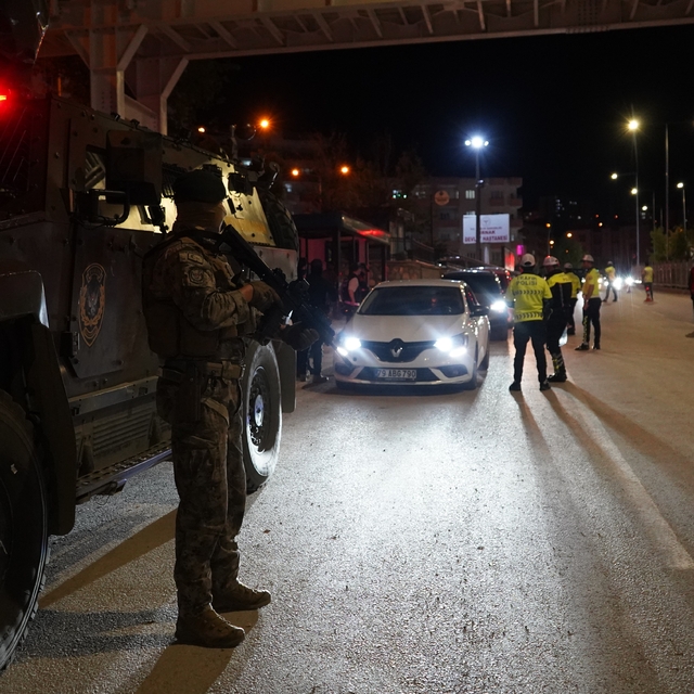 Şırnak'ta bayram alarmı: Bin 800 polisle "Huzur Şırnak" uygulaması