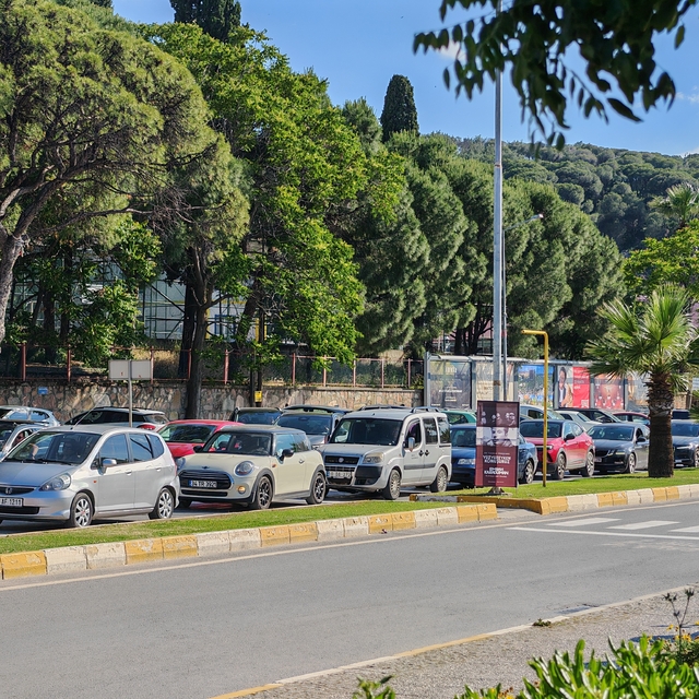 Ayvalık'ta Kurban Bayramı dolayısıyla polis önlemlerini artırdı
