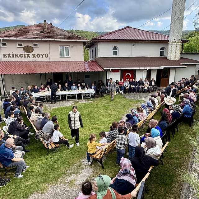 Yüzlerce yıllık bayram geleneği "ziyrat" Ekincik köyünde yaşatılıyor