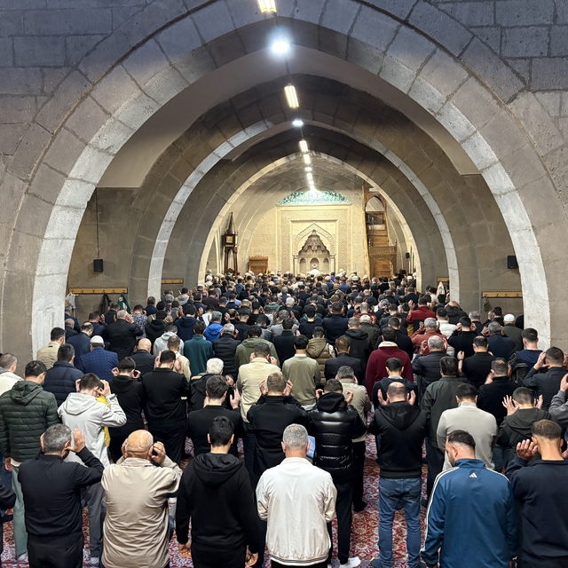 Kayseri'de Kurban Bayramı'nda camiler doldu