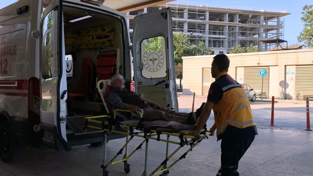 Bursa'da acemi kasaplar, hastanelere akın etti