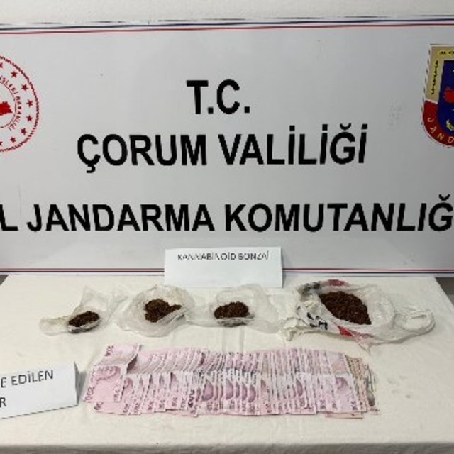Çorum'da uyuşturucu operasyonu: 3 kişi gözaltına alındı
