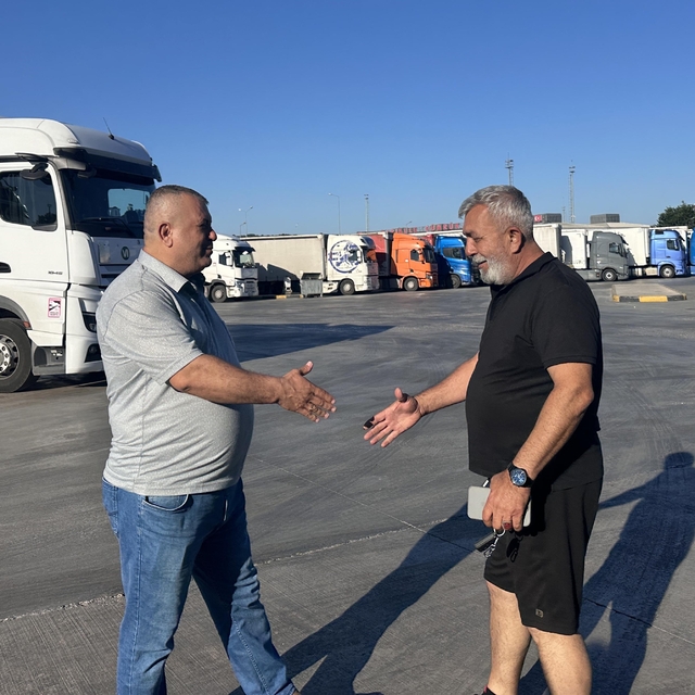 TIR şoförleri bayrama ailelerinden uzakta girdi