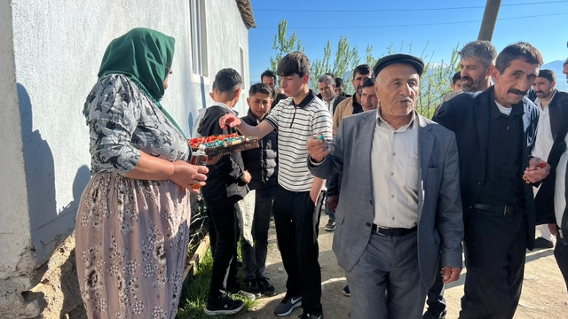 Köyde asırlık bayram geleneği yaşatılıyor