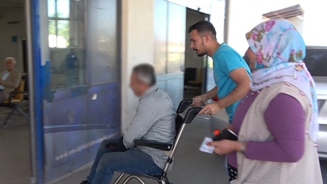 Tosunun darbesiyle yaralanan vatandaşın bacağına 60 dikiş atıldı