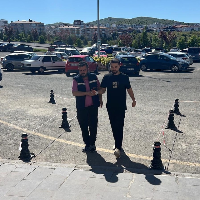 Nevşehir'de kurban kesimi sırasında yaralanan hastanelere başvurdu