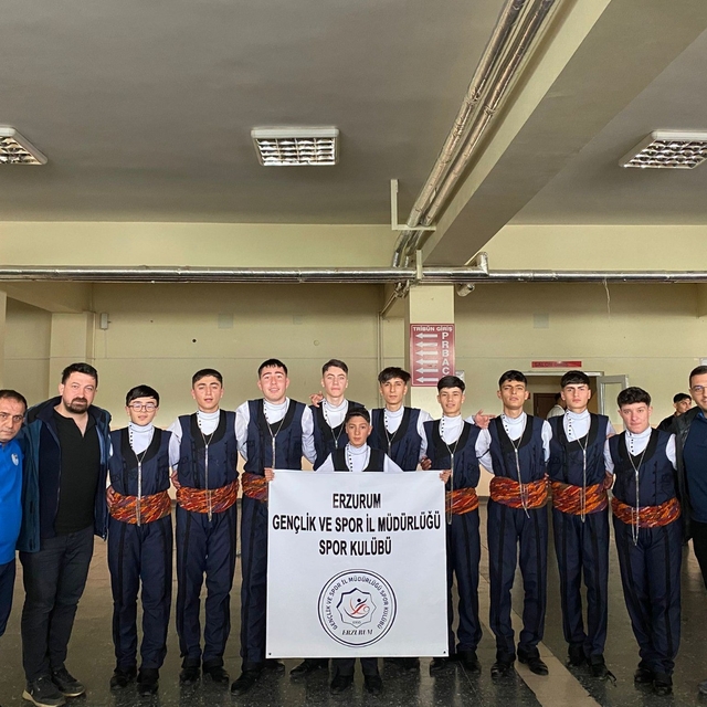 Halk Oyunlarında Erzurum Gençlik Spor ve EKTUD şampiyon