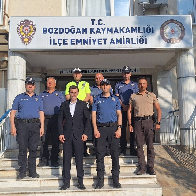 Kaymakam Polat, bayram mesaisindeki personeli yalnız bırakmadı