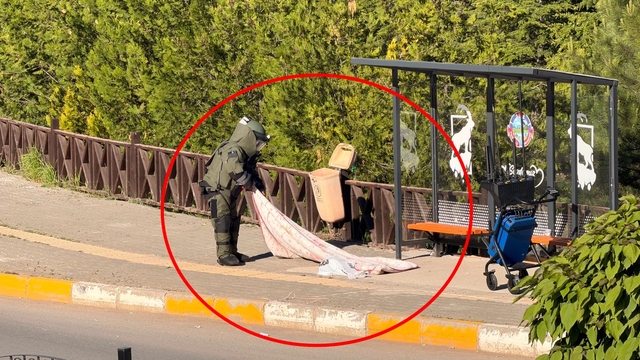 Tunceli'de fünye ile patlatılan poşetten battaniye çıktı