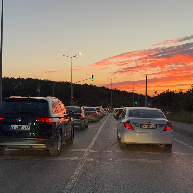 Ekişehir'de gün batımı görsel şölen sundu