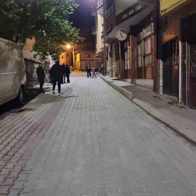 Kütahya Domaniç'te gece yarısı peş peşe iki deprem meydana geldi