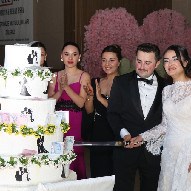 Kaymakam Batuhan Kalkan dünya evine girdi