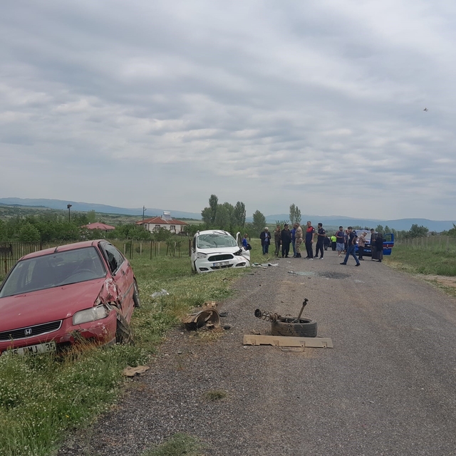 Bingöl'de trafik kazası: 2 yaralı