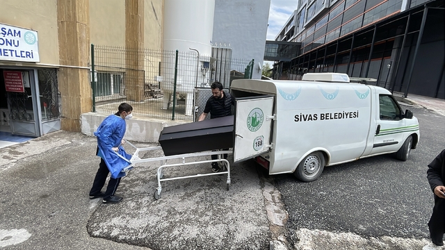 Sivas'ta KKKA virüsü nedeniyle 3. ölüm yaşandı