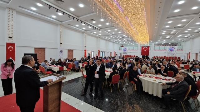 Darende'de bayramlaşma programı düzenlendi
