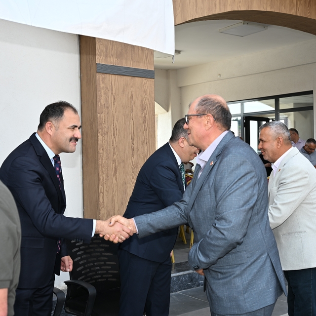 Demirci'de geleneksel bayramlaşma programına yoğun katılım