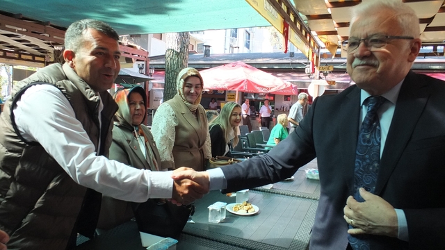 Burhaniye'de resmi bayramlaşma töreni