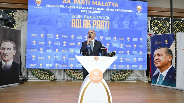 Başkan Er: "Malatya'mız güçlü bir şekilde ayağa kalkıyor"