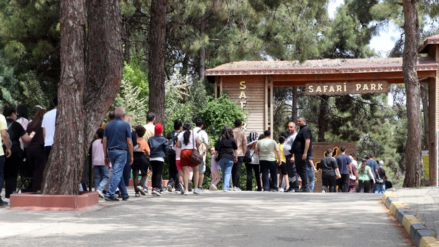 Gaziantep Doğal Yaşam Parkı'nda ziyaretçi yoğunluğu